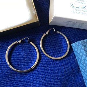 NWT vintage Avon Great Hoops clip earrings silver tone